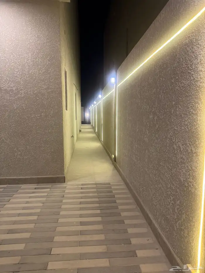 للايجار فيلا مفصولة بالشعلة 2