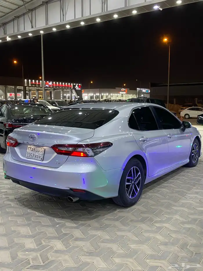 تويوتا كامري ستاندر مطور 2023 12