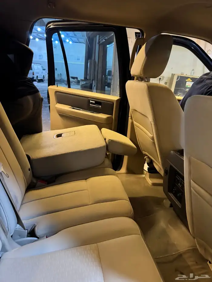 اكسبديشن طويل 2010 بدون دبل 14