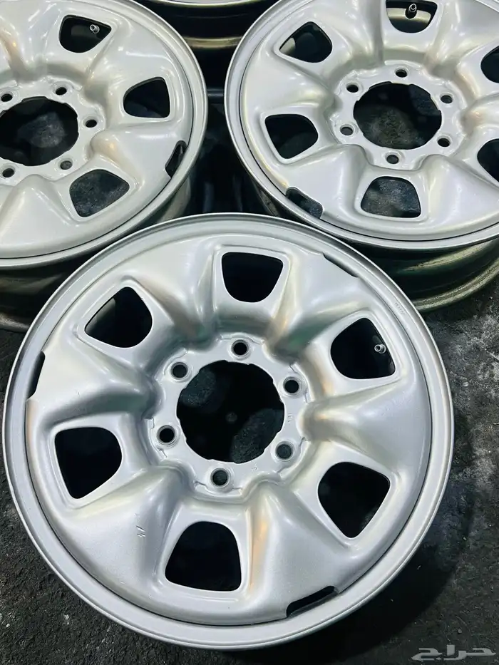 جنوط هايلكس دبل اصلي وكاله جنوط حديد مقاس 16 6 مسماره 2