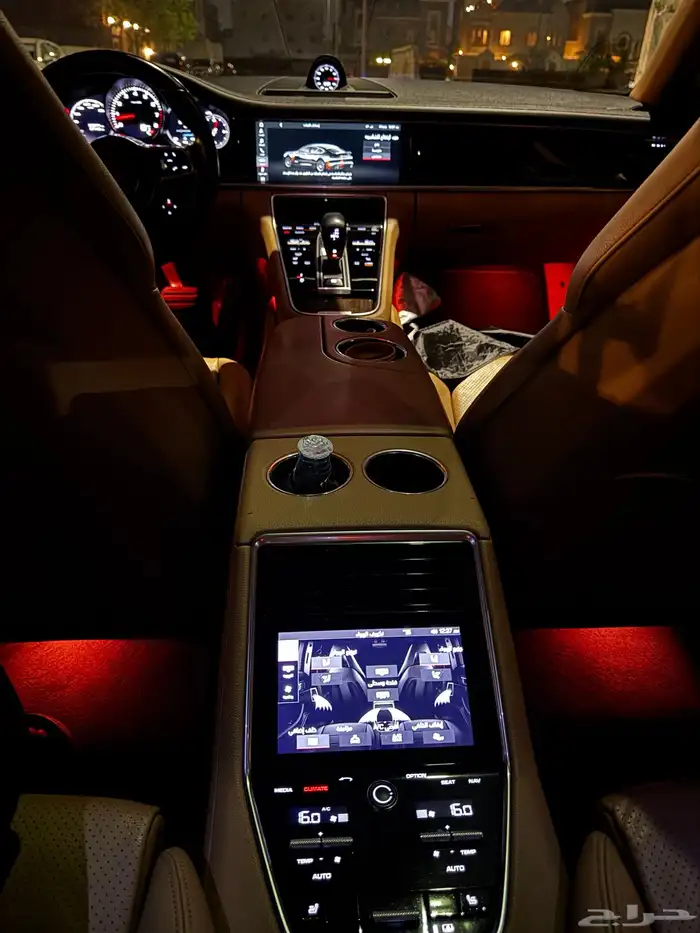 بورش باناميرا 2018 اكسلوسف 8