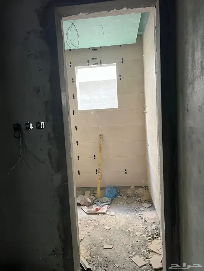 دبلوكس في دانة الرامس B 7