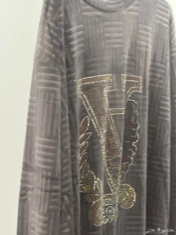 ملابس نسائي للبيع بالجمله مخامل قماش فاخر 3