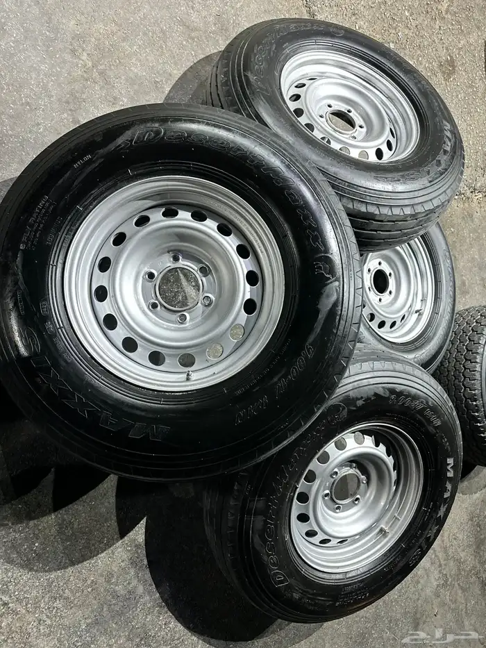 جنوط هلل اصلي جيب لاند كروزر مع كفرات بالون 900.17ت23 27