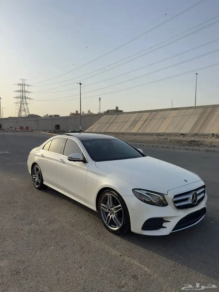 مرسيدس E300 2018 فل كامل 2