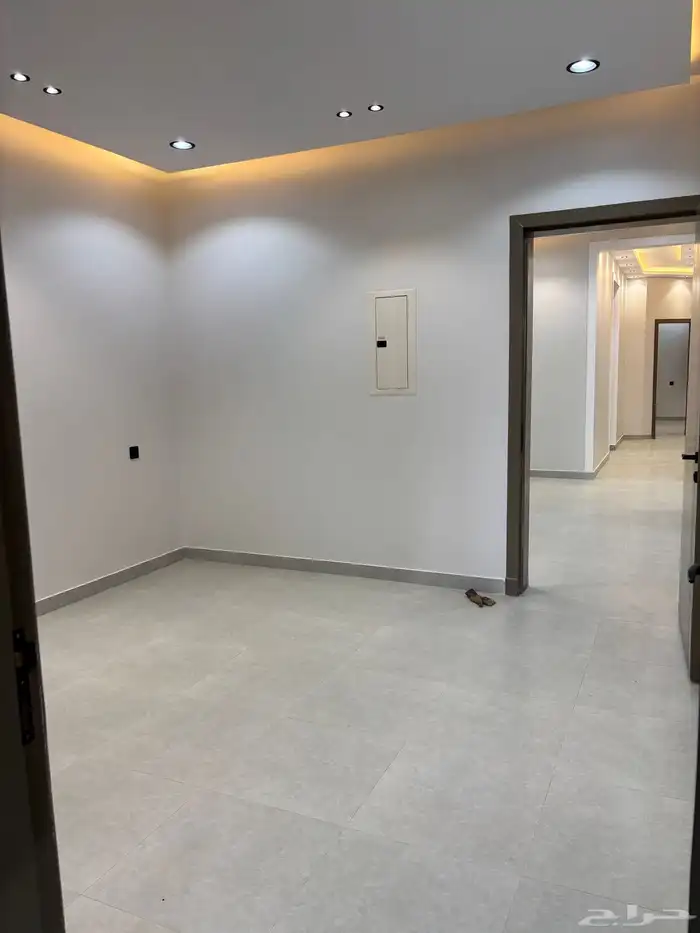 للبيع شقق تمليك ارضي 6 غرف بمدخل سياره ب 500 ألف 8