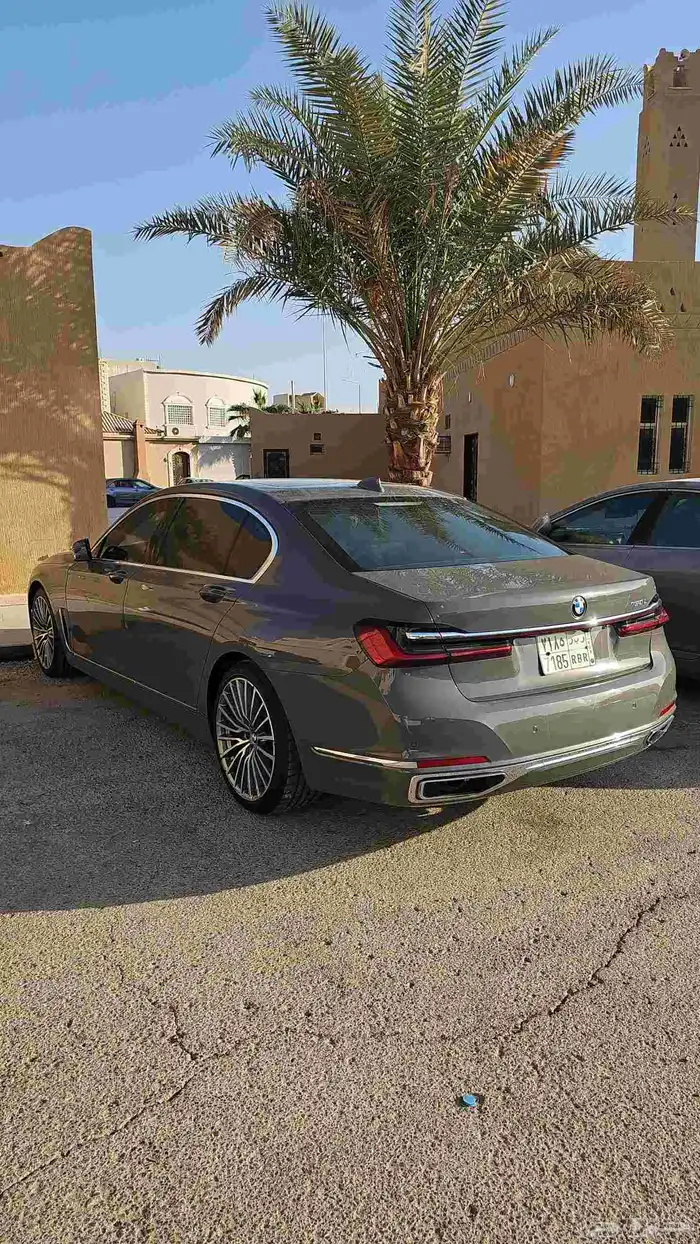 بي ام 730 موديل 22 4