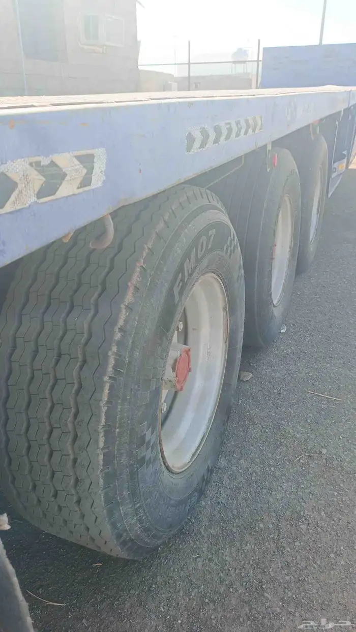 تيدر سطحا جاهز لشغل نضيف ثلاث محاور كفرات نص عمر 3