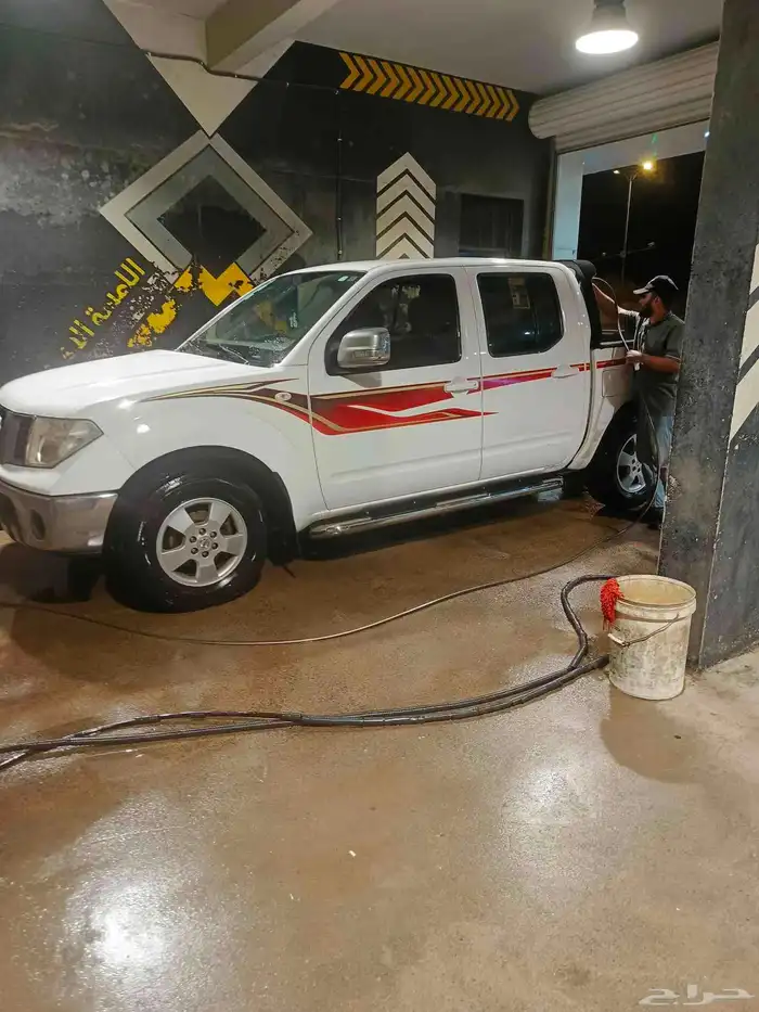 نيسان نفارا شرط بودي ومحركات حكات بسيطه 0