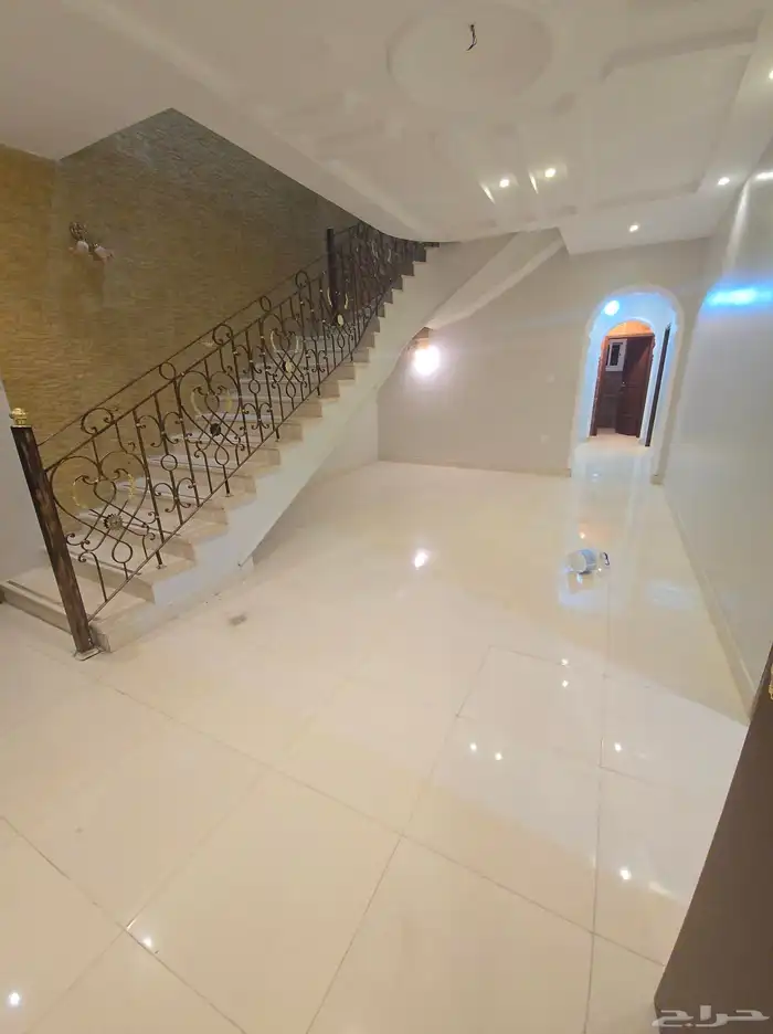 فلة روف فاخرة للايجار 9