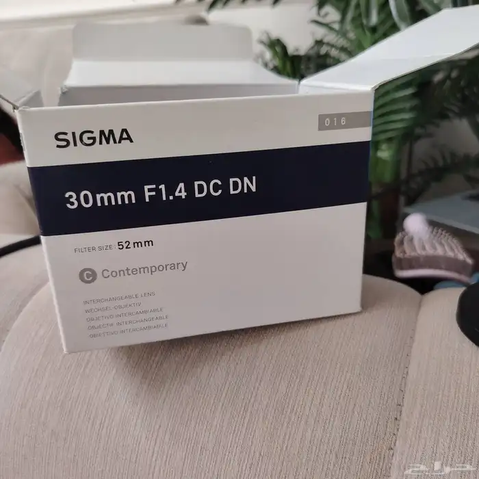 عدسة سيجما 30MM F1.4 4