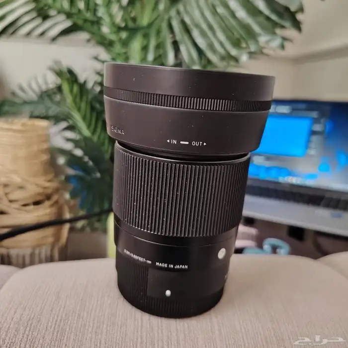 عدسة سيجما 30MM F1.4 0