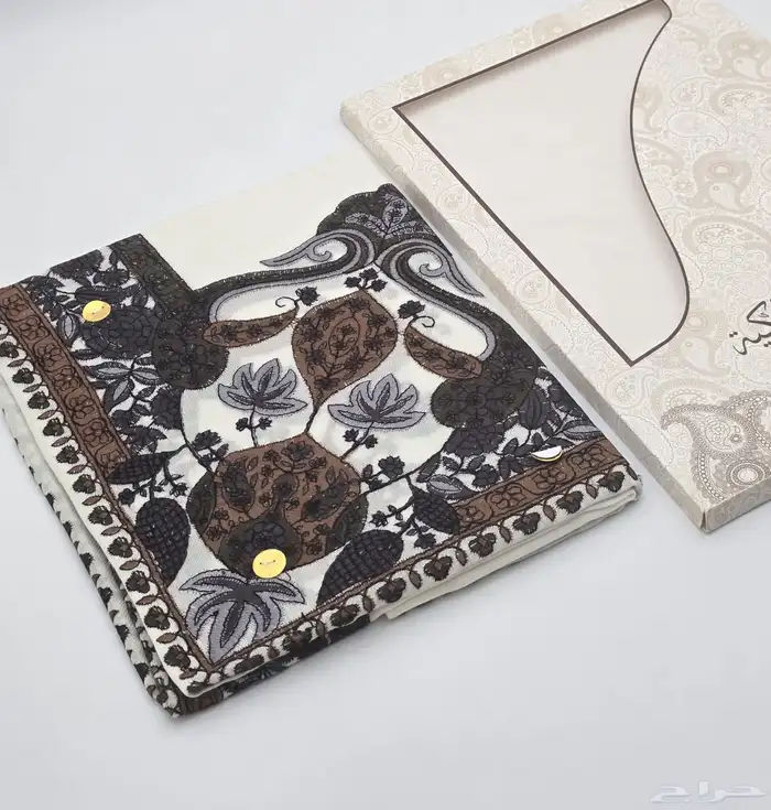 شالات اللمسه الملكيه وأقمشة شتويه بعروض خاصه 18