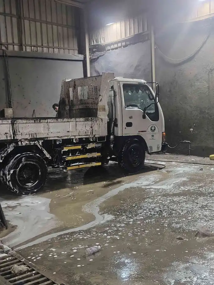 عندي قلاب دينه الترحيل مخلفات والايجار الشهري واليومي ونقل ا 4