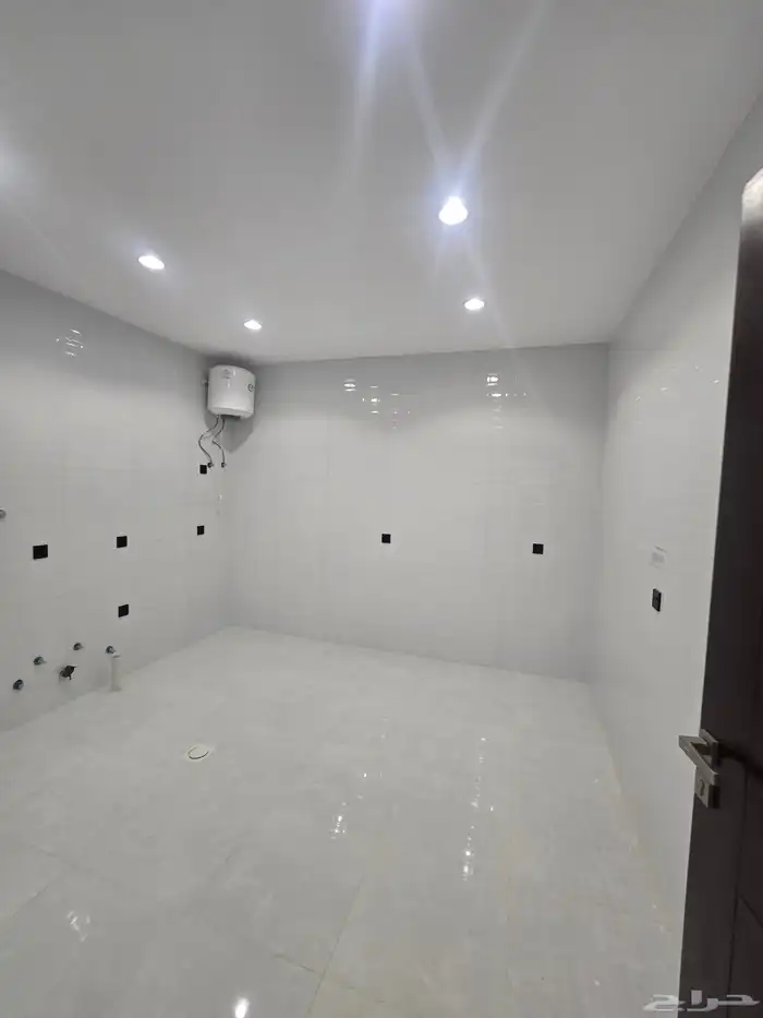 للبيع روف ارضى بحوش 620 الف 5