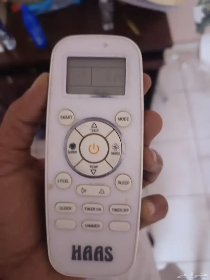 عدد 2 مكيف اسبيلت واحد يحتاج ديمنو مروحة والاخر يحتاج غاز فق 6