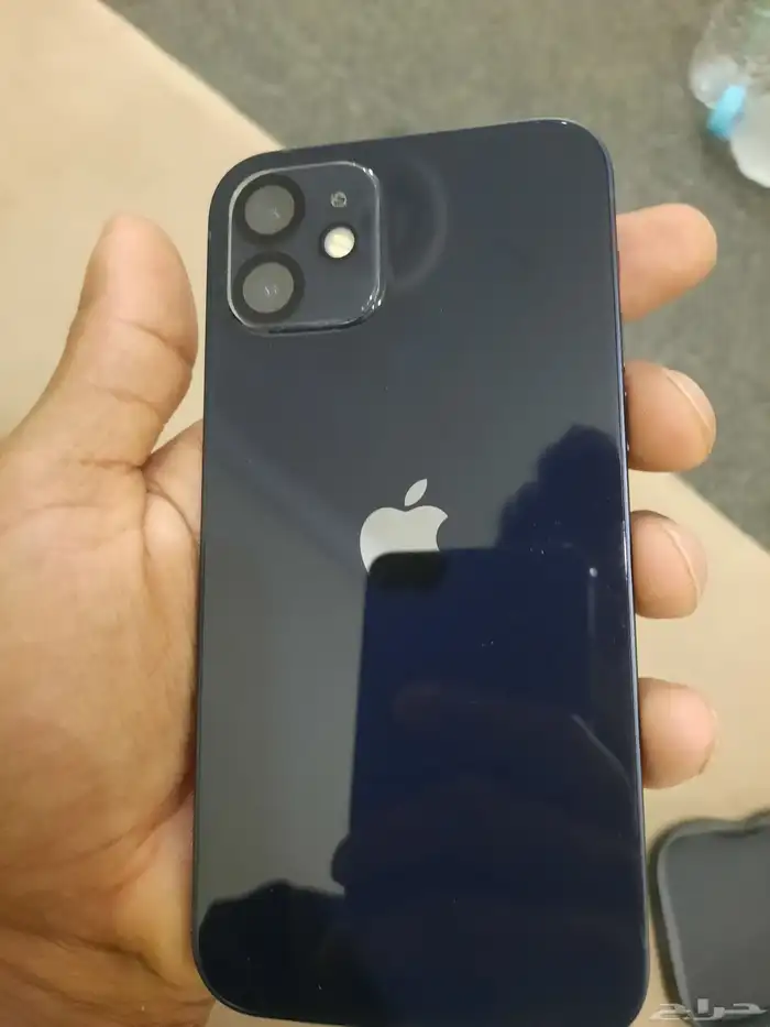 ايفون 12 عادي بحالة وكالة 2