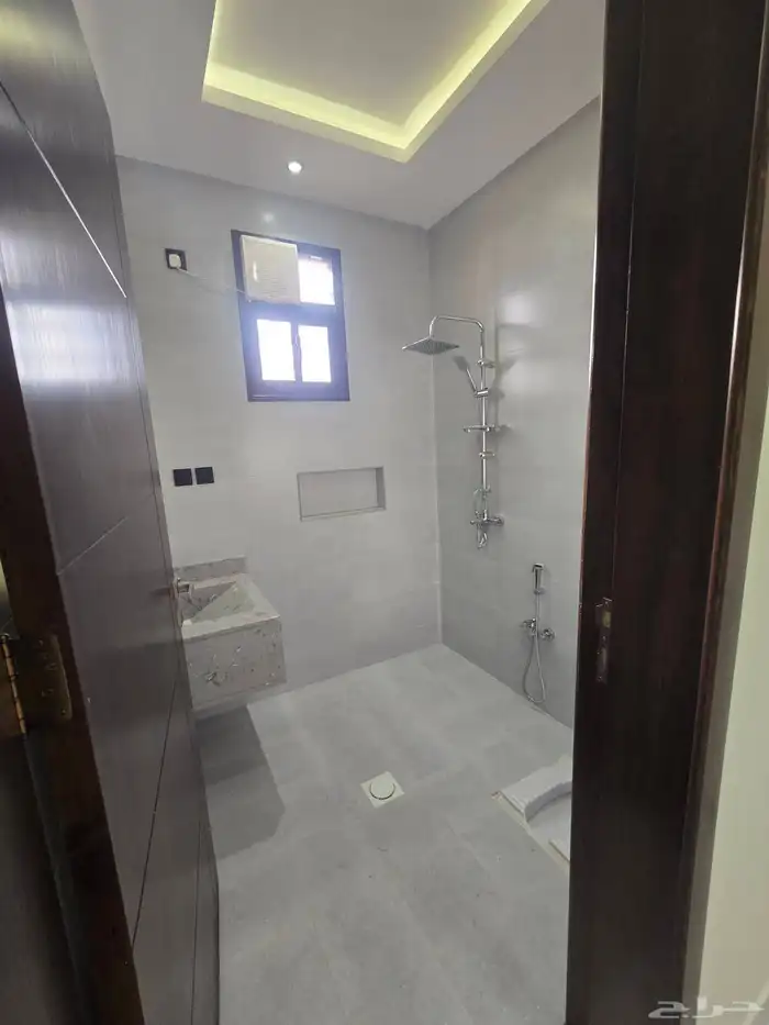 للبيع روف ارضى بحوش 620 الف 9