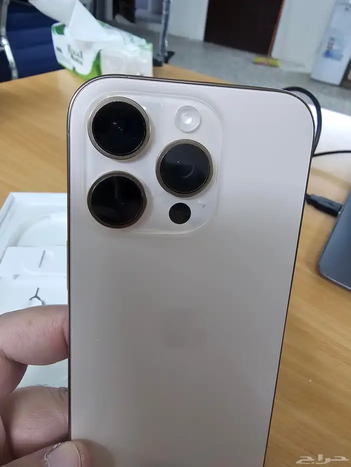 iphone 16 pro 256G Desert 6