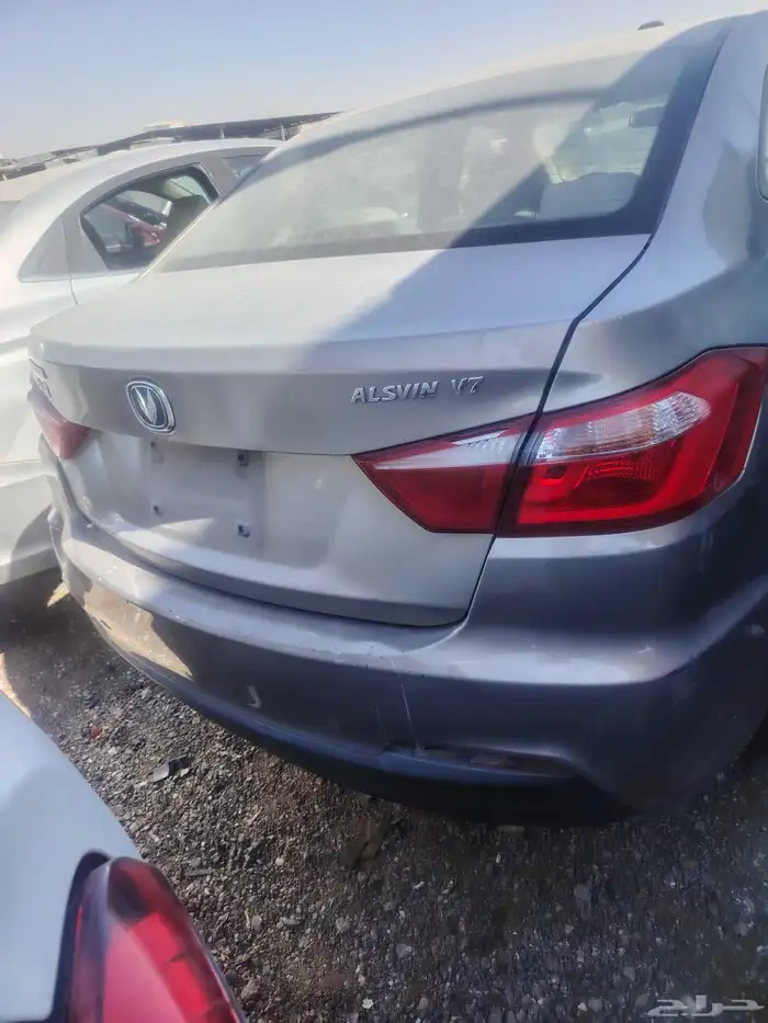 متوفر جميع قطع غيار سيارة شانجان ال سفن v7 2