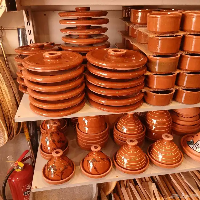 في خيمة الفخار  لوازم الرحلة تكتمل بفخار مكة الأصيل  يروي ا 3