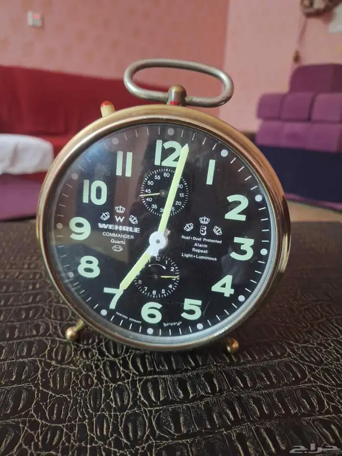 لبيع ساعه ألمانيا الغربيه اصليه 0