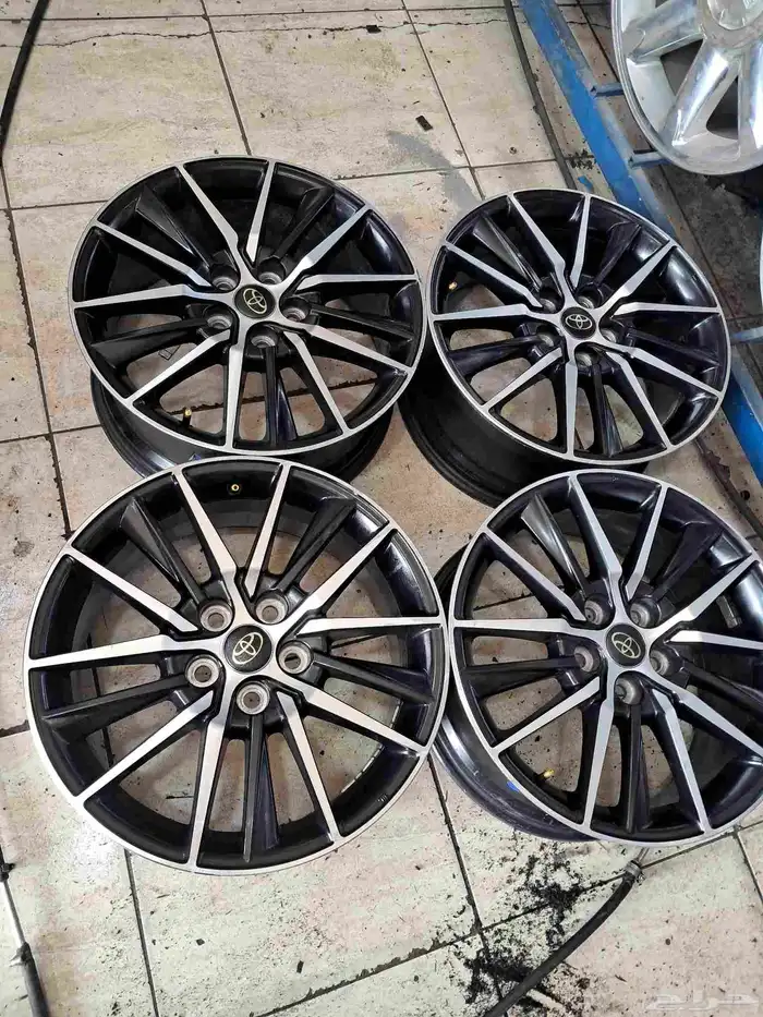 طقم جنوط كامري هايبر مقاس 18 صيني 1