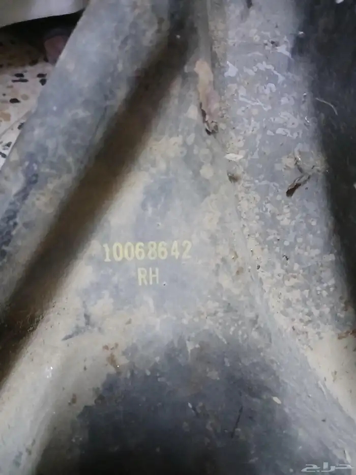 مقص تحت جهة RH كابرس 80 90 اصلي GM 1