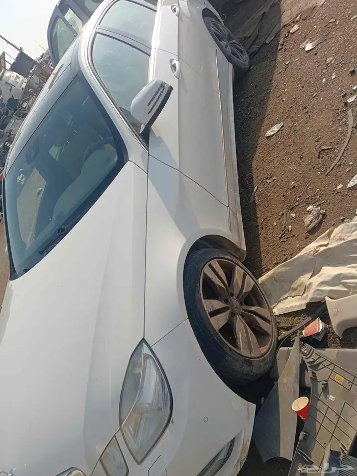 مرسيدس بنز اي للبيع قطع غيار 0