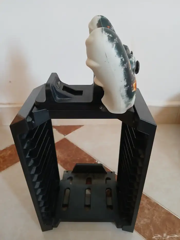 للبيع قاعده اشرطه مع شنطه مع سلك يد3متر 1