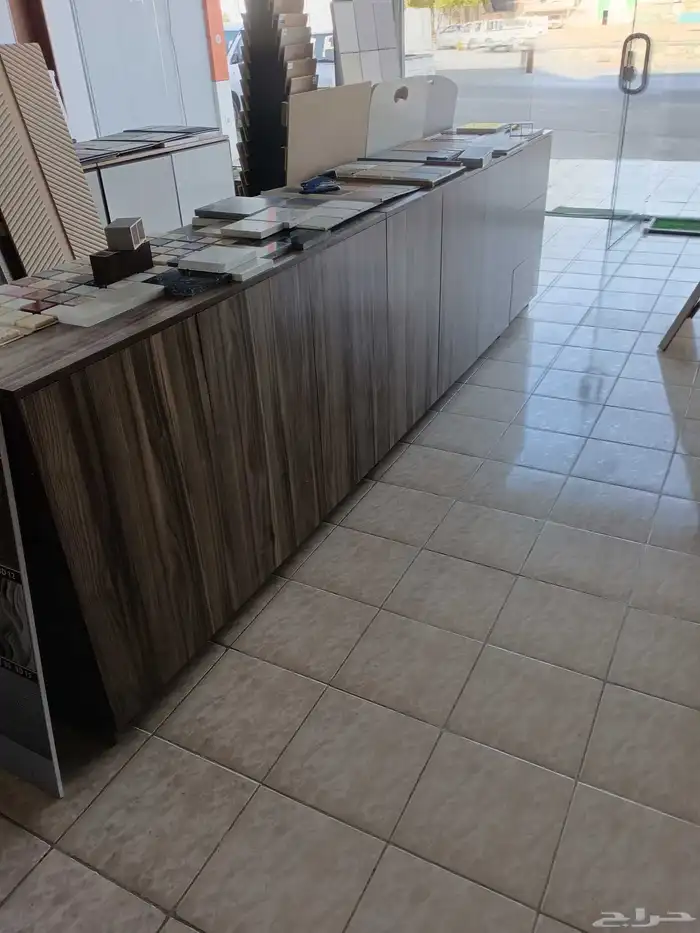 كونتر خشب العرض 330 الارتفاع 90 6باب 3 درج بسعر مناسب جدا 3