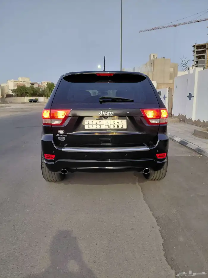 جيب جراند شيروكي سميث 2013 0
