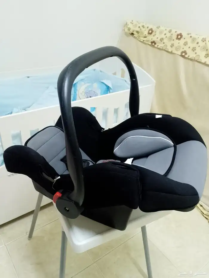 سرير وكرس اطفال 3