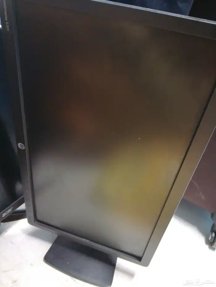 بيسي 4060 معالج i7 12000 مع شاشتين و بكج فيفاين على السومم 2