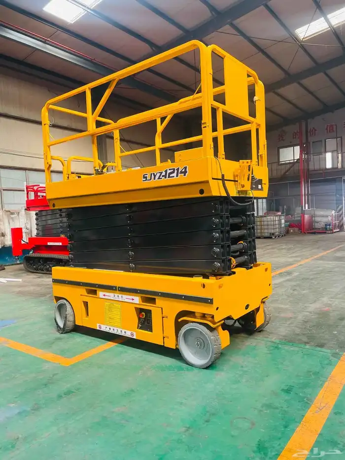 سيزر لفت 10م12م14م16م رافعة مقصية مان لفت فور كلفت للإيجار 2