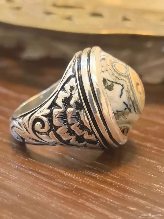 خاتم فضه بفص داودي 1