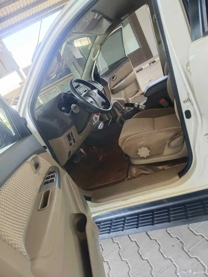 جيب فورشنر فورتشنر معرض المحمودي معارض مكه مخزن لوحه مميز 10