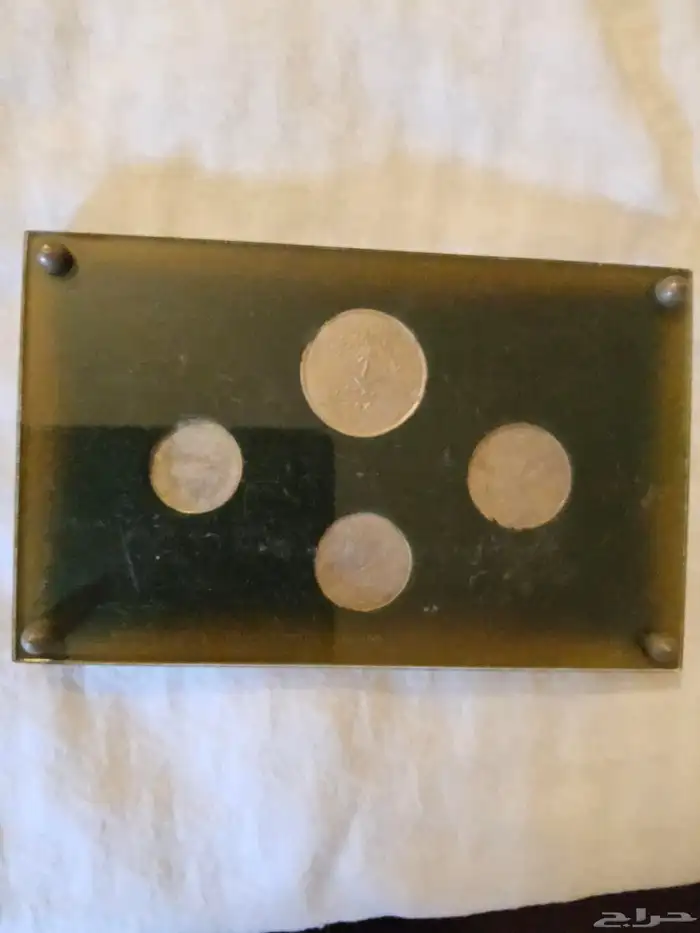 طقم عمله معدن الملك فيصل 1392 5