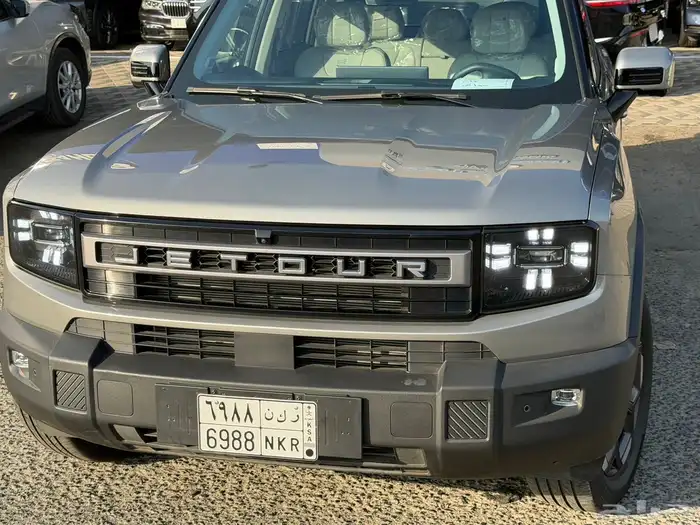 جيتور T1 2025 لاكجري شبة جديد 10