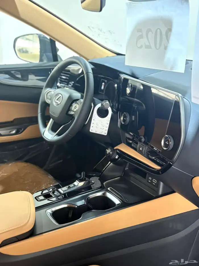 لكزس NX 350 خليجي الساير 2025 5