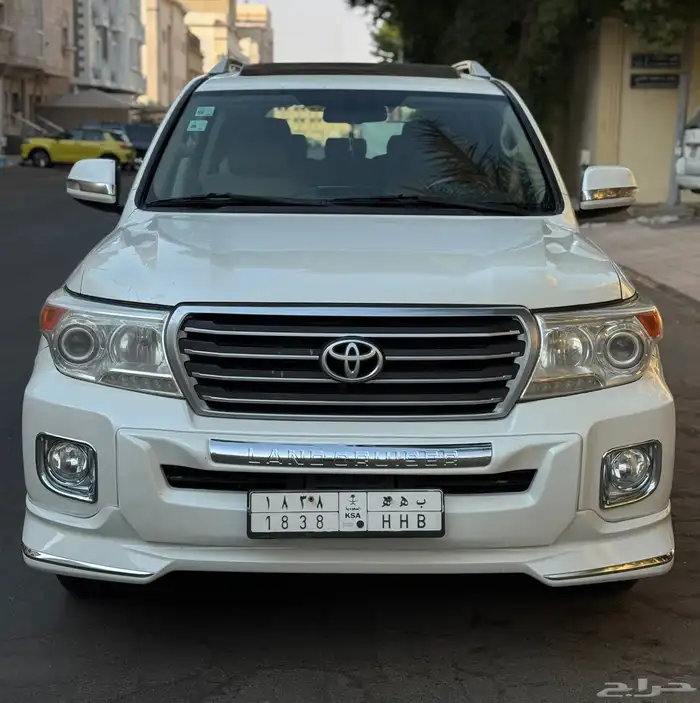 لاندكروزر 2013 GXR3 فل كامل 8