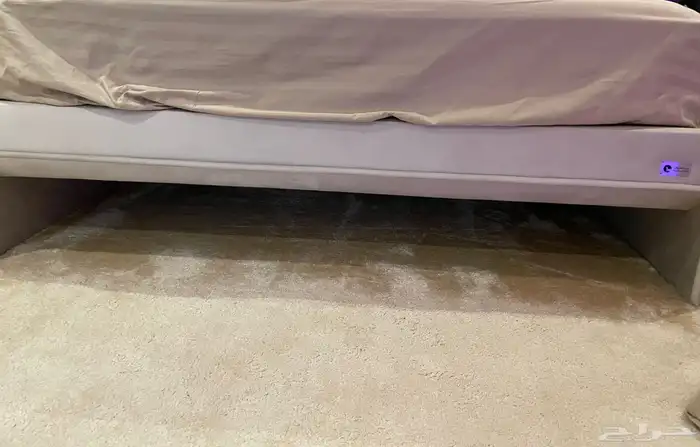 للبيع في جدة هيكل سرير خشب من بيت الأثاث 160x200 3