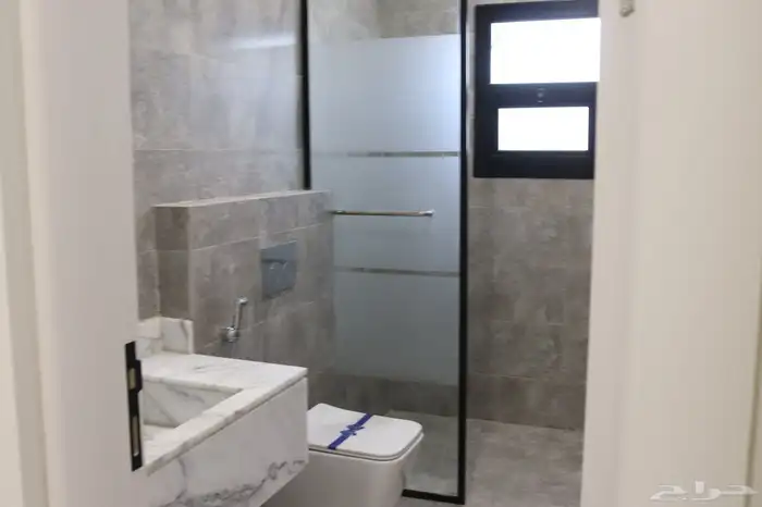 زجاج سكريت 2