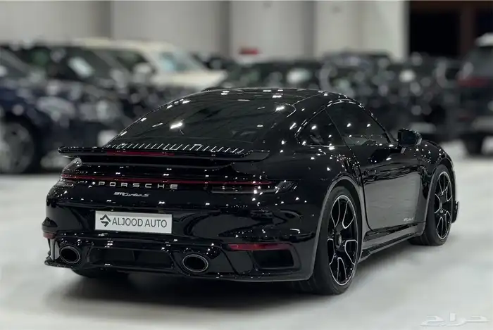 بورش 911 كاريرا تيربو اس 4