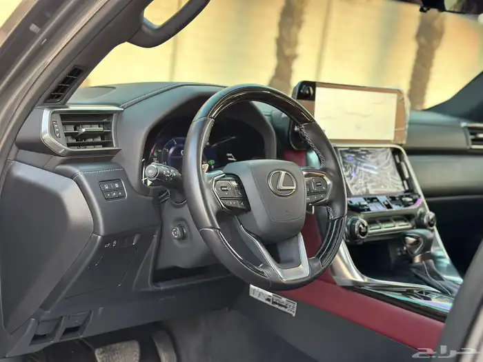 لكزس LX600 2022 BA سعودي شبه جديد 16