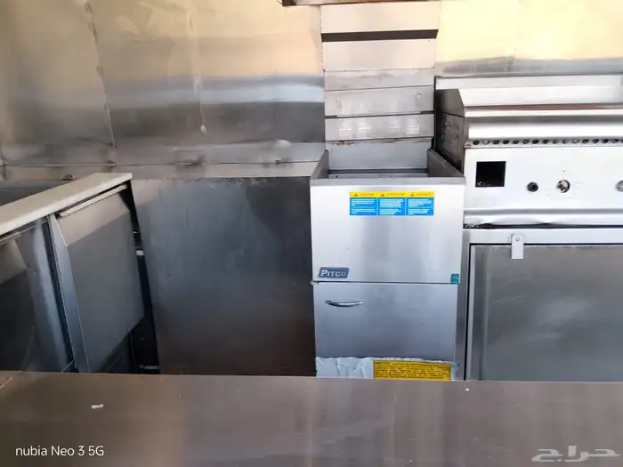 فود ترك للبيع 2012 ماشي 37الف فحص جديد 14