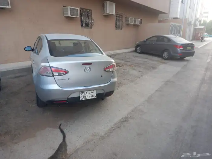 Mazda 2 2011 model 9