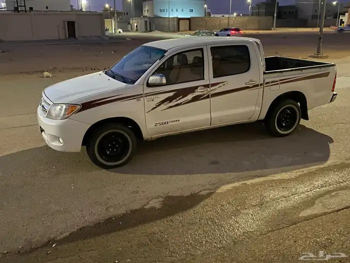 هايلوكس 2008 ديزل تيربو بدي بلد ماشي 350 الف وا شوي 0