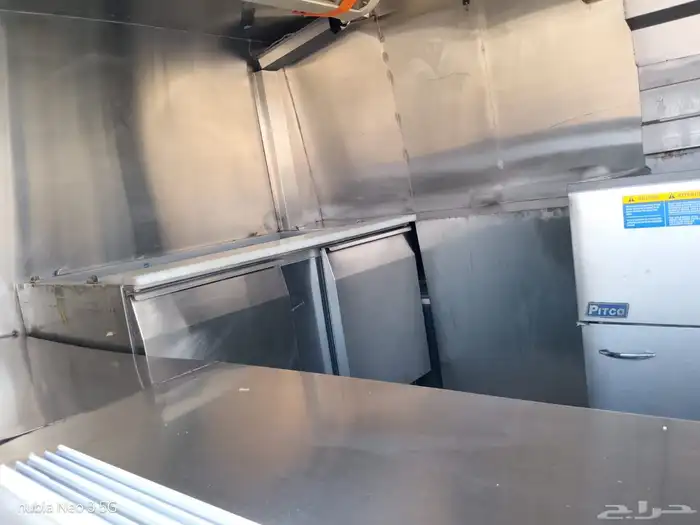 فود ترك للبيع 2012 ماشي 37الف فحص جديد 12