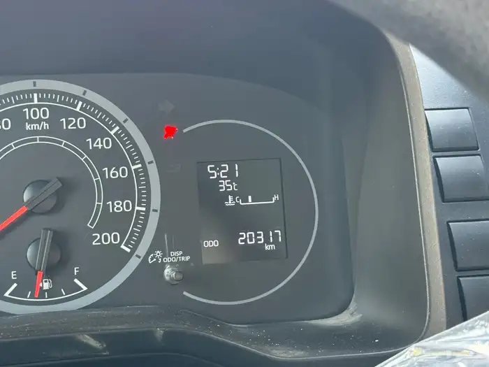 تويوتا باص هايس 2021 ثلاجه سقف عالي ديزل 13